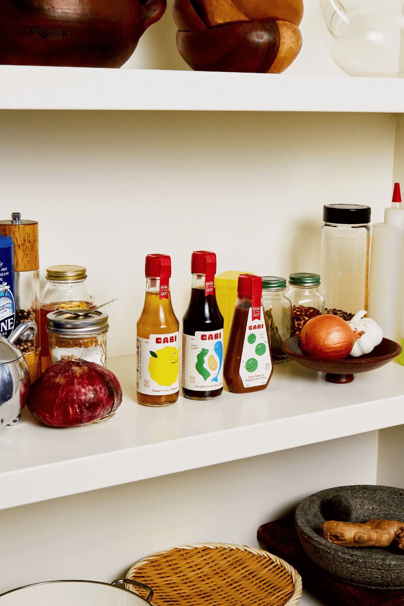 日本調(diào)味品品牌Cabi的品牌包裝設(shè)計(jì)希望您回到廚房享受一點(diǎn)樂(lè)趣